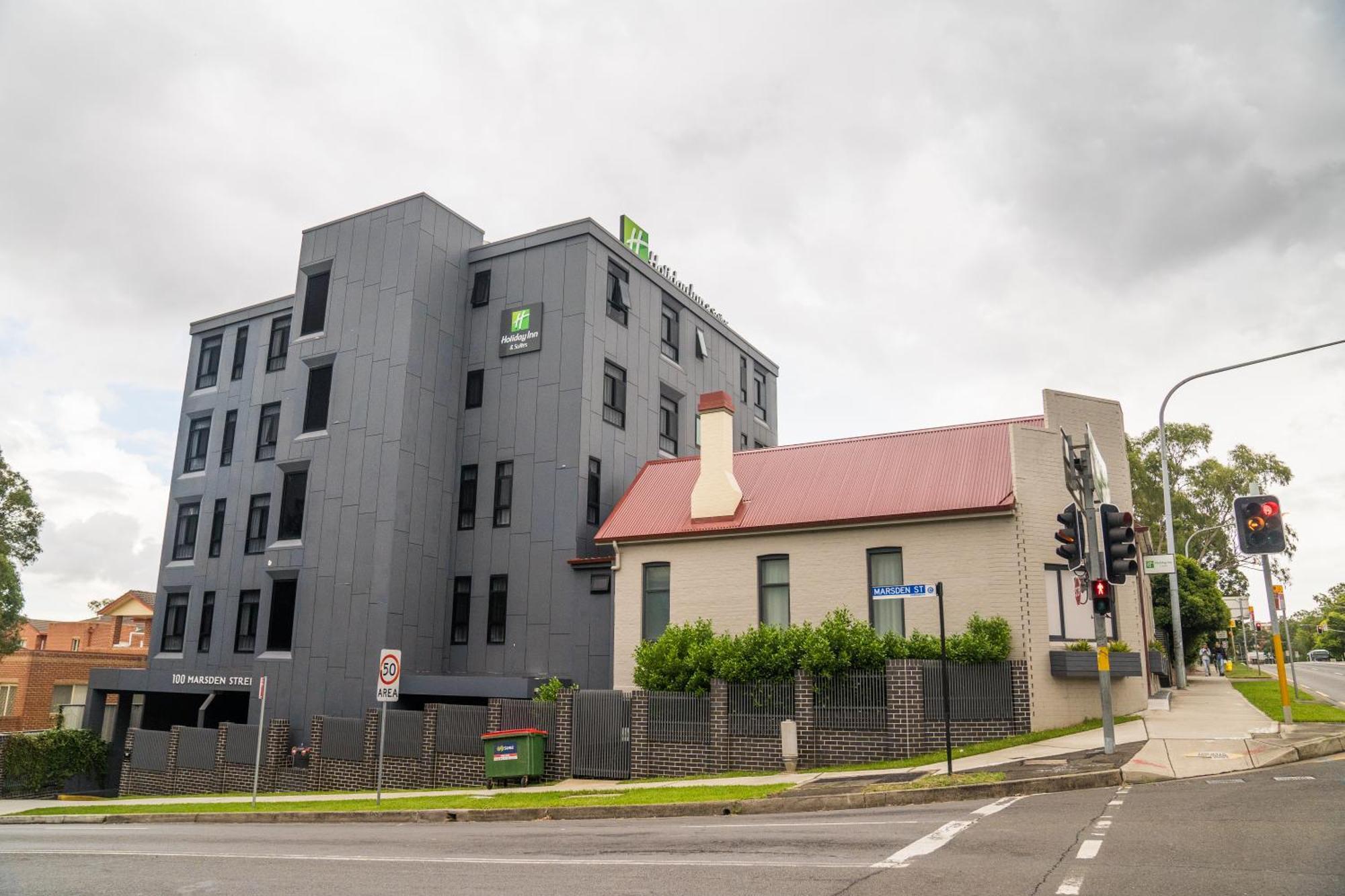 Holiday Inn & Suites - Parramatta Marsden Street By Ihg シドニー エクステリア 写真